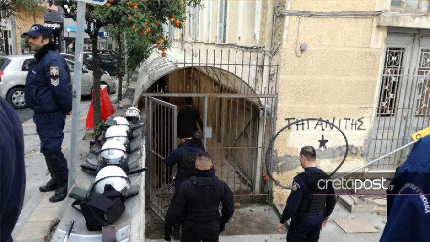 Καταθέτει ο Λεμπιδάκης: «Στους έξι μήνες άλλαξα τρεις φορές ρούχα!»