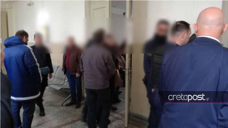 Καταθέτει ο Λεμπιδάκης: «Στους έξι μήνες άλλαξα τρεις φορές ρούχα!»