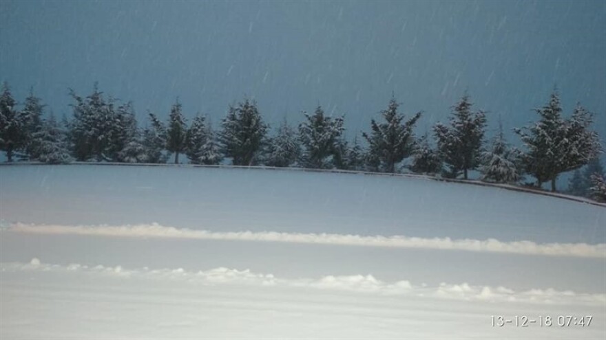Καιρός: Επελαύνει ο χιονιάς - Θα συνεχιστεί η κακοκαιρία και την Παρασκευή