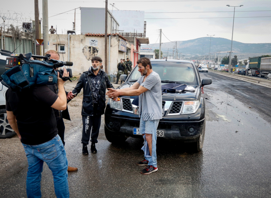 Επεισόδια μεταξύ ρομά και αστυνομικών στον Ασπρόπυργο