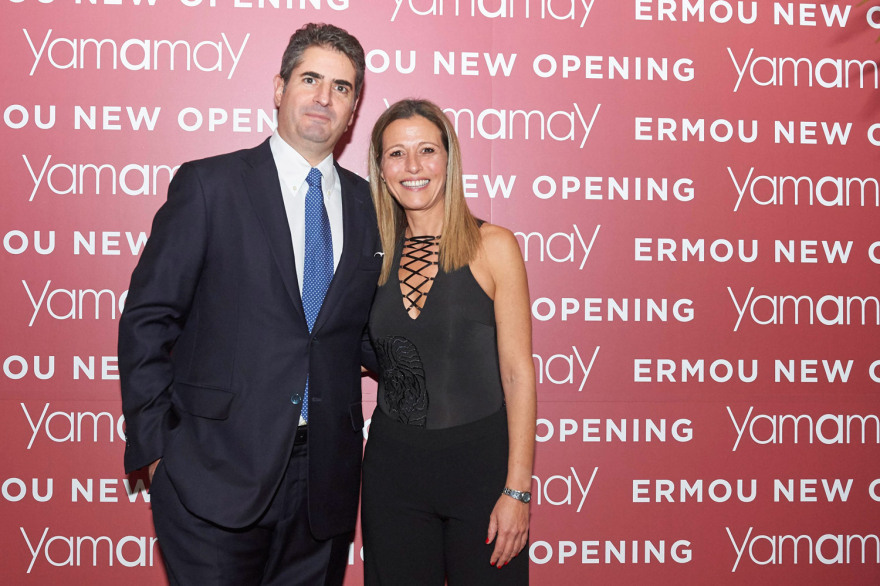 Εγκαίνια μ'ένα εντυπωσιακό πάρτυ για την Yamamay