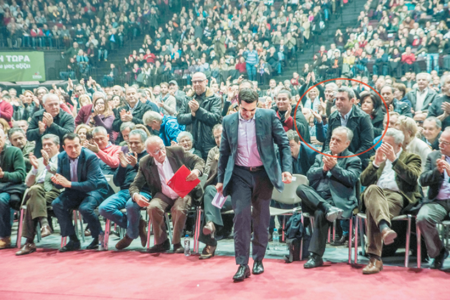 Μανώλης Πετσίτης: Ο «αθώος συμμαθητής» που μπαινόβγαινε στο Μαξίμου 