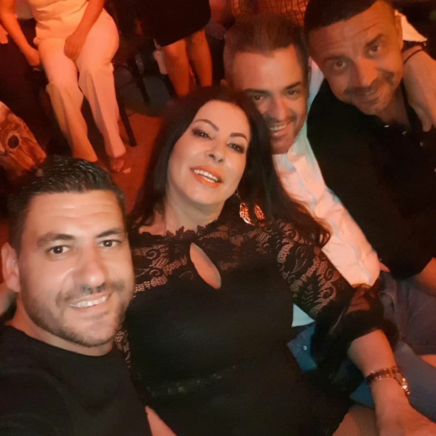 Μανώλης Πετσίτης: Από την Καισαριανή στη σούπερ βίλα με πισίνα της Βαρυμπόμπης