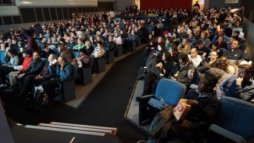 Ο «Καζαντζάκης» του Σμαραγδή γυρίζει τον κόσμο και αποθεώνεται