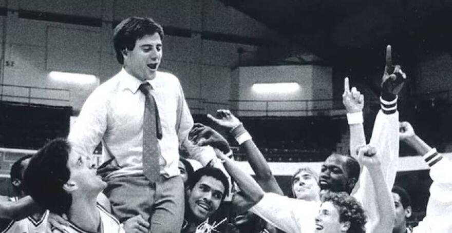 Ρικ Πιτίνο: Η διάνοια του μπάσκετ που ετοιμάζεται να έρθει στον πάγκο του Παναθηναϊκού