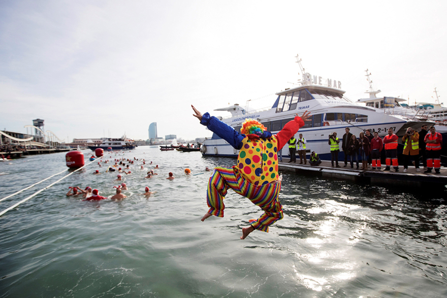 Από το Ιράκ μέχρι τη Λετονία: Δείτε πώς γιόρτασαν τα Χριστούγεννα σε όλο τον κόσμο