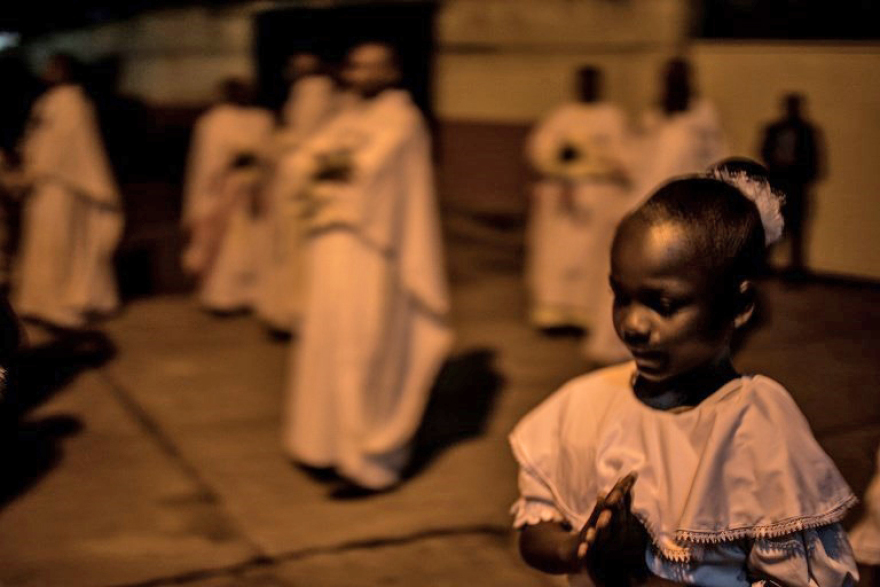 Από το Ιράκ μέχρι τη Λετονία: Δείτε πώς γιόρτασαν τα Χριστούγεννα σε όλο τον κόσμο