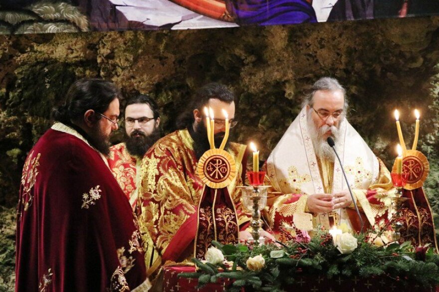 «Χριστός ετέχθη» στο σπήλαιο της Μαραθοκεφάλας στα Χανιά 