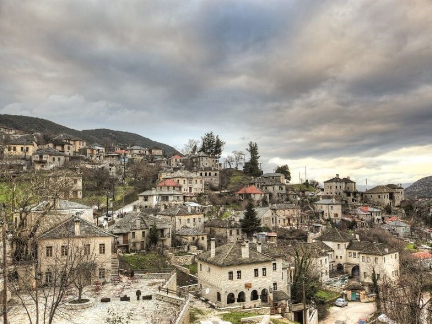 Στα Ζαγοροχώρια ο Κυριάκος Μητσοτάκης