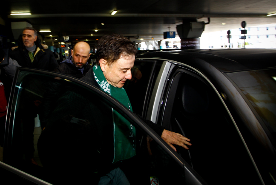 Παναθηναϊκός: Έφτασε Αθήνα ο Πιτίνο - «Στις 5 πάμε για προπόνηση»!