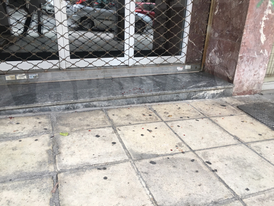 Πειραιάς: Άγρια δολοφονία έξω από νυχτερινό μαγαζί - «Έλα έξω να τα πούμε», φώναζε ο δράστης