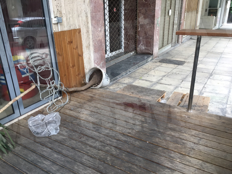 Πειραιάς: Άγρια δολοφονία έξω από νυχτερινό μαγαζί - «Έλα έξω να τα πούμε», φώναζε ο δράστης