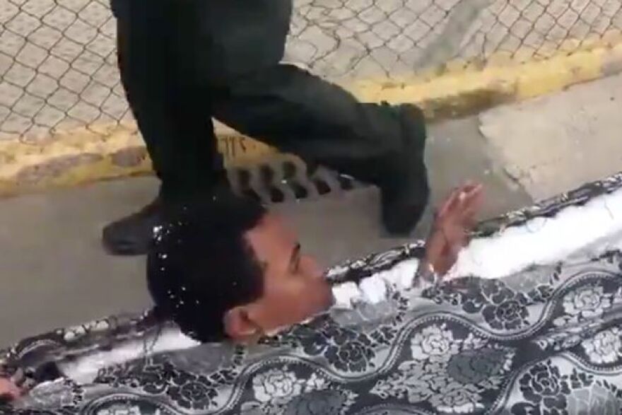 Μετανάστες κρύφτηκαν μέσα σε... στρώματα ύπνου για να μπουν παράνομα στην Ευρώπη