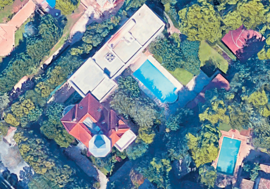 Το Δημόσιο παίρνει τα σπίτια του Βγενόπουλου