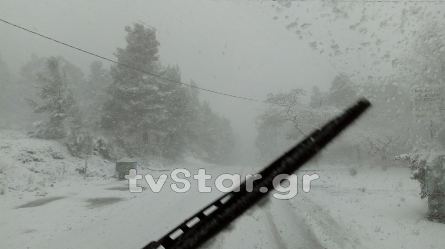 Καιρός: Μεγάλα προβλήματα στην Εύβοια - Χωρίς ρεύμα η Ιστιαία και τα γύρω χωριά