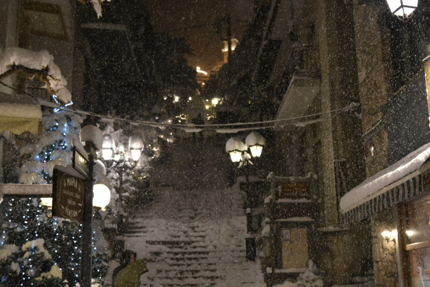 Καιρός: Αγριεύει κι άλλο η «Σοφία» - Νέο έκτακτο δελτίο της ΕΜΥ - Πού έχει διακοπεί η κυκλοφορία