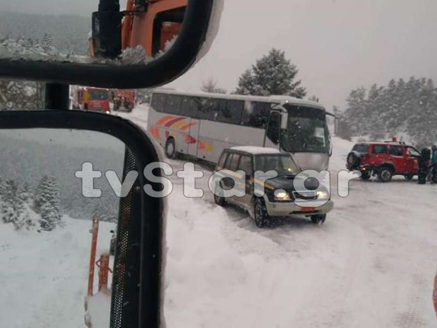 Καιρός: Μεγάλα προβλήματα στην Εύβοια - Χωρίς ρεύμα η Ιστιαία και τα γύρω χωριά