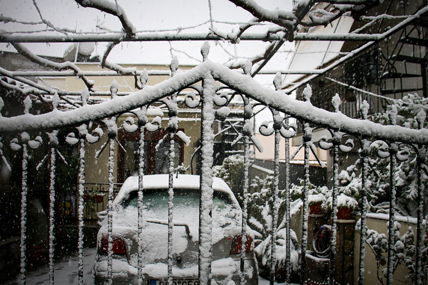 Καιρός: Αγριεύει κι άλλο η «Σοφία» - Νέο έκτακτο δελτίο της ΕΜΥ - Πού έχει διακοπεί η κυκλοφορία