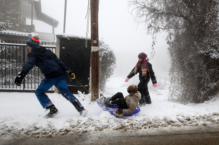 Καιρός: Αγριεύει κι άλλο η «Σοφία» - Νέο έκτακτο δελτίο της ΕΜΥ - Πού έχει διακοπεί η κυκλοφορία