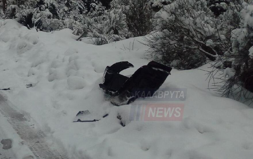 Καιρός: Καραμπόλα 20 οχημάτων στα Καλάβρυτα λόγω πάγου - Δείτε εικόνες