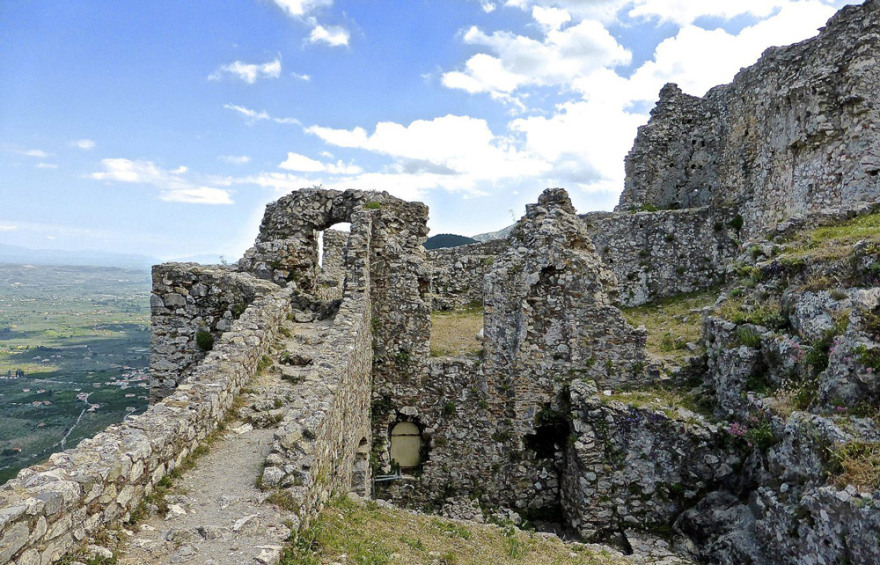 Εζερίτες και Μηλιγγοί: Οι Σλάβοι της Πελοποννήσου