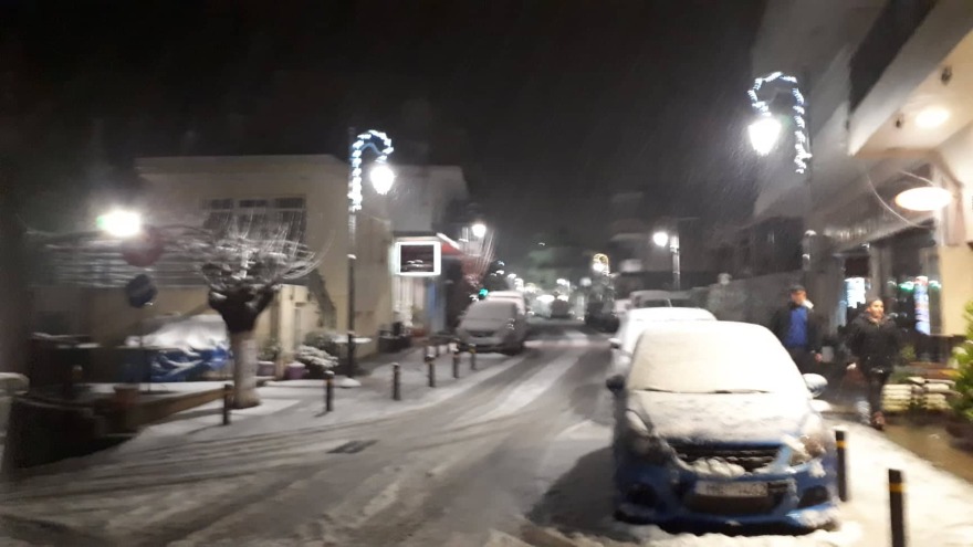 Έφτασε «αγριεμένος» ο Τηλέμαχος στην Κρήτη: Έντονη χιονόπτωση στα Ανώγεια