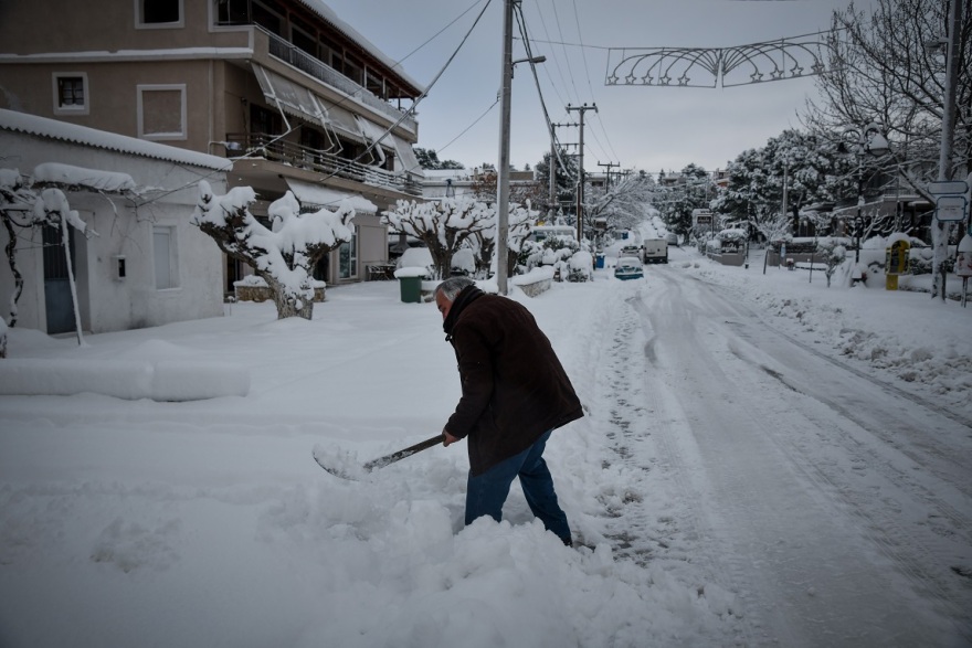 Καιρός: Στην κατάψυξη η χώρα - Ρεκόρ όλων των εποχών με -23 βαθμούς στη Φλώρινα!