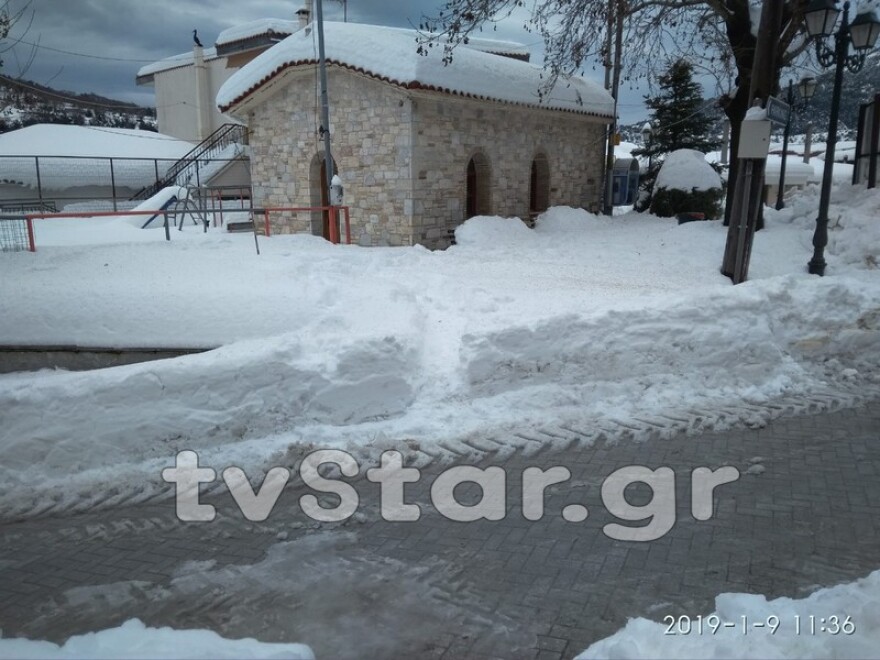 Τραγωδία στην Εύβοια: 72χρονος πέθανε αβοήθητος σε αποκλεισμένο χωριό από τα χιόνια