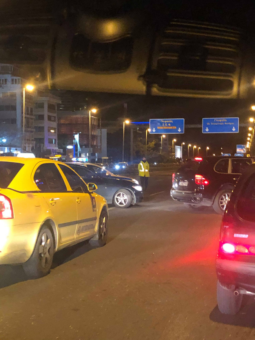 Επίσκεψη Μέρκελ στην Αθήνα: Κυκλοφοριακό κομφούζιο στη Συγγρού και τους γύρω δρόμους - «Νέκρωσε» η παραλιακή