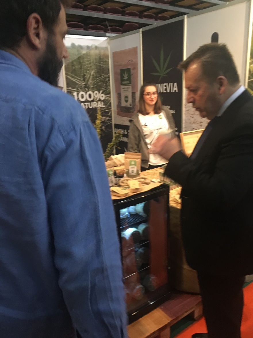 Καρανίκας στο protothema.gr για κάνναβη: «Προχωράμε και πάμε πολύ καλά»