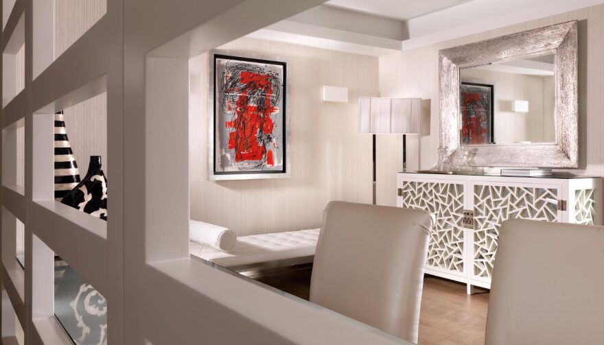 Αυτή είναι η υπερπολυτελής σουίτα όπου διανυκτέρευσε εχθές η Μέρκελ και κοστίζει 5.000 ευρώ τη βραδιά!