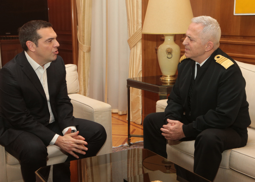 Συνάντηση Τσίπρα - Αποστολάκη: Σαφές μήνυμα στο εσωτερικό και στο εξωτερικό η επιλογή του 