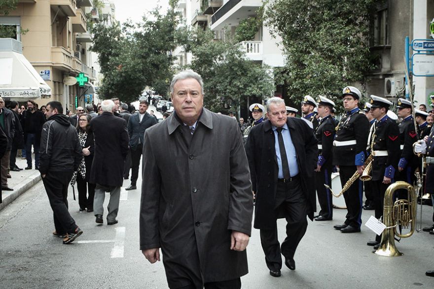  Πλήθος κόσμου για το «τελευταίο αντίο» στον Δημήτρη Σιούφα