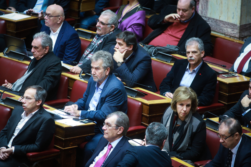 Βουλή: Η αναφορά Μητσοτάκη που «κοκκίνισε» τον Φίλη 