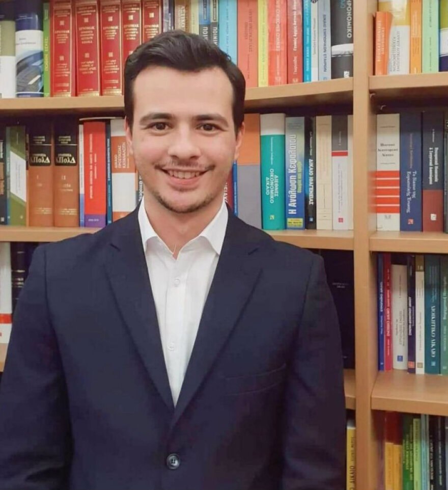 Οι ασκούμενοι δικηγόροι ζητούν τη διασφάλιση της ελάχιστης αμοιβής τους