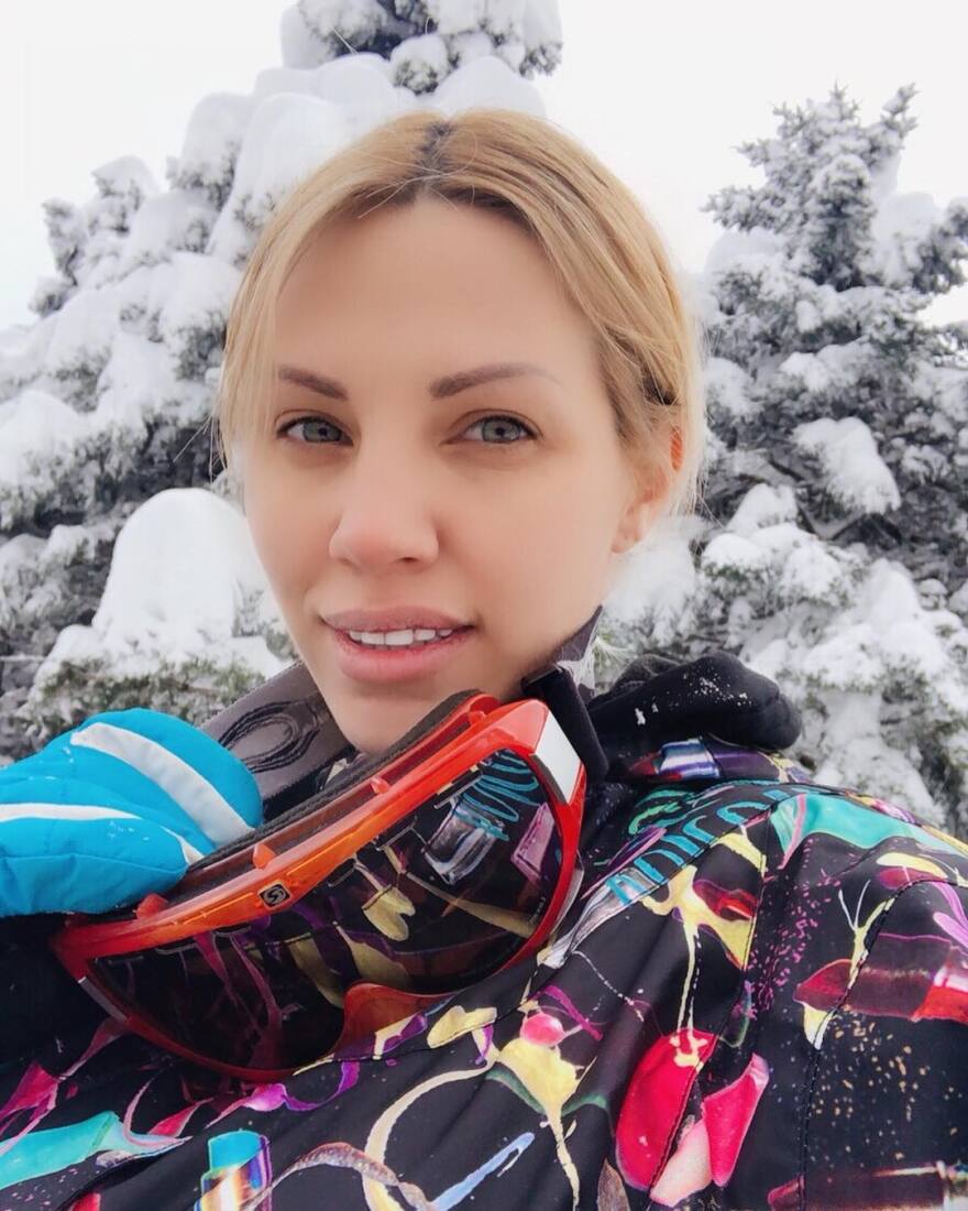 Η ετοιμόγεννη Σάσα Μπάστα... πήρε τα βουνά 