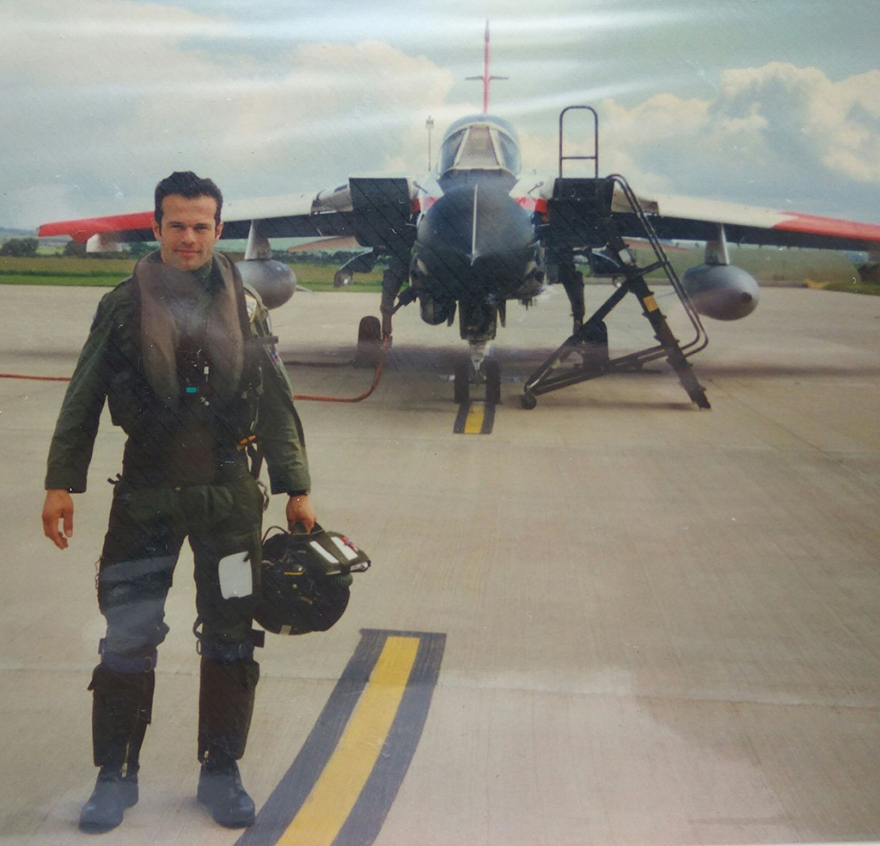 Με το πρώτο φως θα συνεχιστούν οι έρευνες για τον πιλότο του διθέσιου αεροσκάφους που κατέπεσε στο Μεσολόγγι