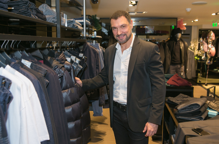 Επώνυμες παρουσίες σε γιορτή... μόδας 