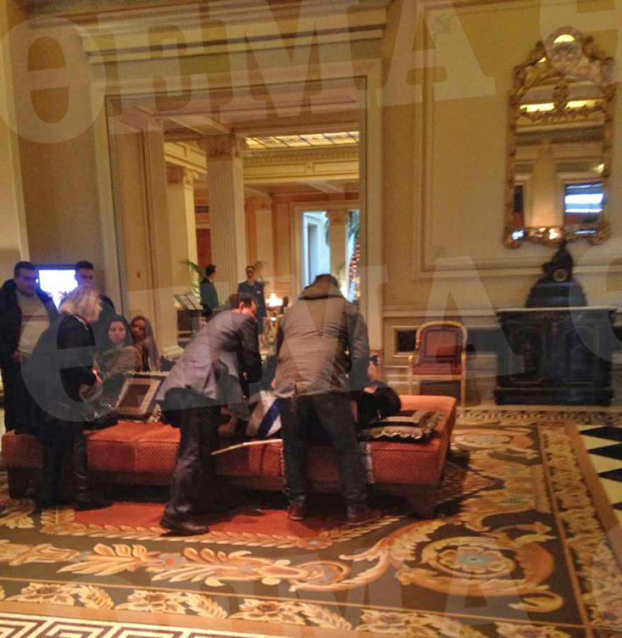 Άνοιξαν τη Μεγάλη Bρετάνια για να μπουν παιδιά που πνίγηκαν από τα χημικά