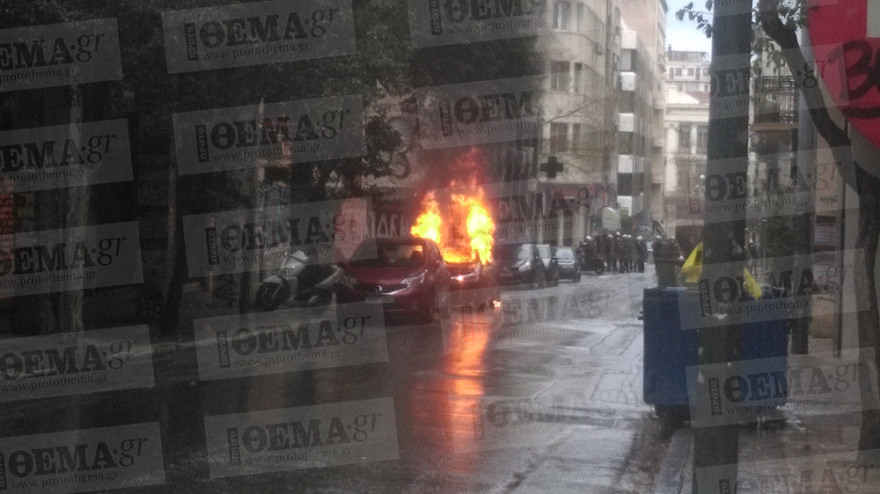 Άγνωστοι μαχαίρωσαν άντρα στη συμβολή Ασκληπιού και Σόλωνος