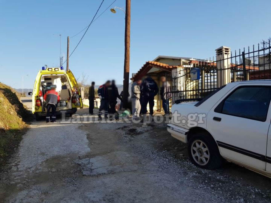 Τρόμος για ηλικιωμένη στη Λαμία: Ρομά «μπούκαρε» στο σπίτι της και της άνοιξε το κεφάλι