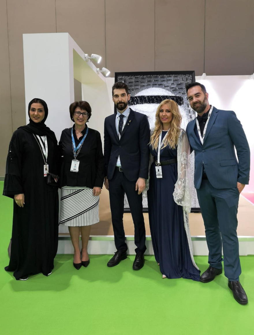 Νέα έκθεση του Νίκου Φλώρου στα Αραβικά Εμιράτα