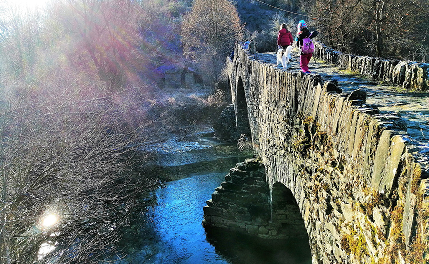 Στα Ζαγοροχώρια… οικογενειακώς