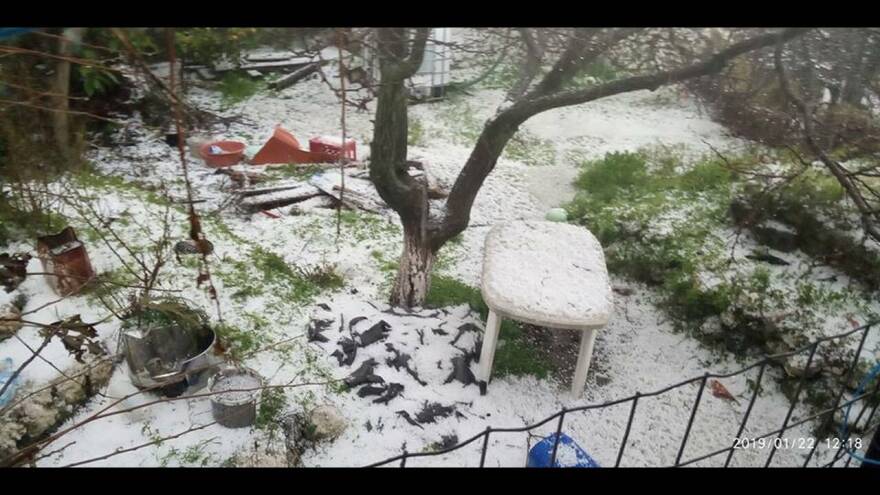 Καιρός: Ο «Φοίβος» έφερε χαλάζι - «Άσπρισαν» Ζάκυνθος, Καλαμάτα και Αστακός