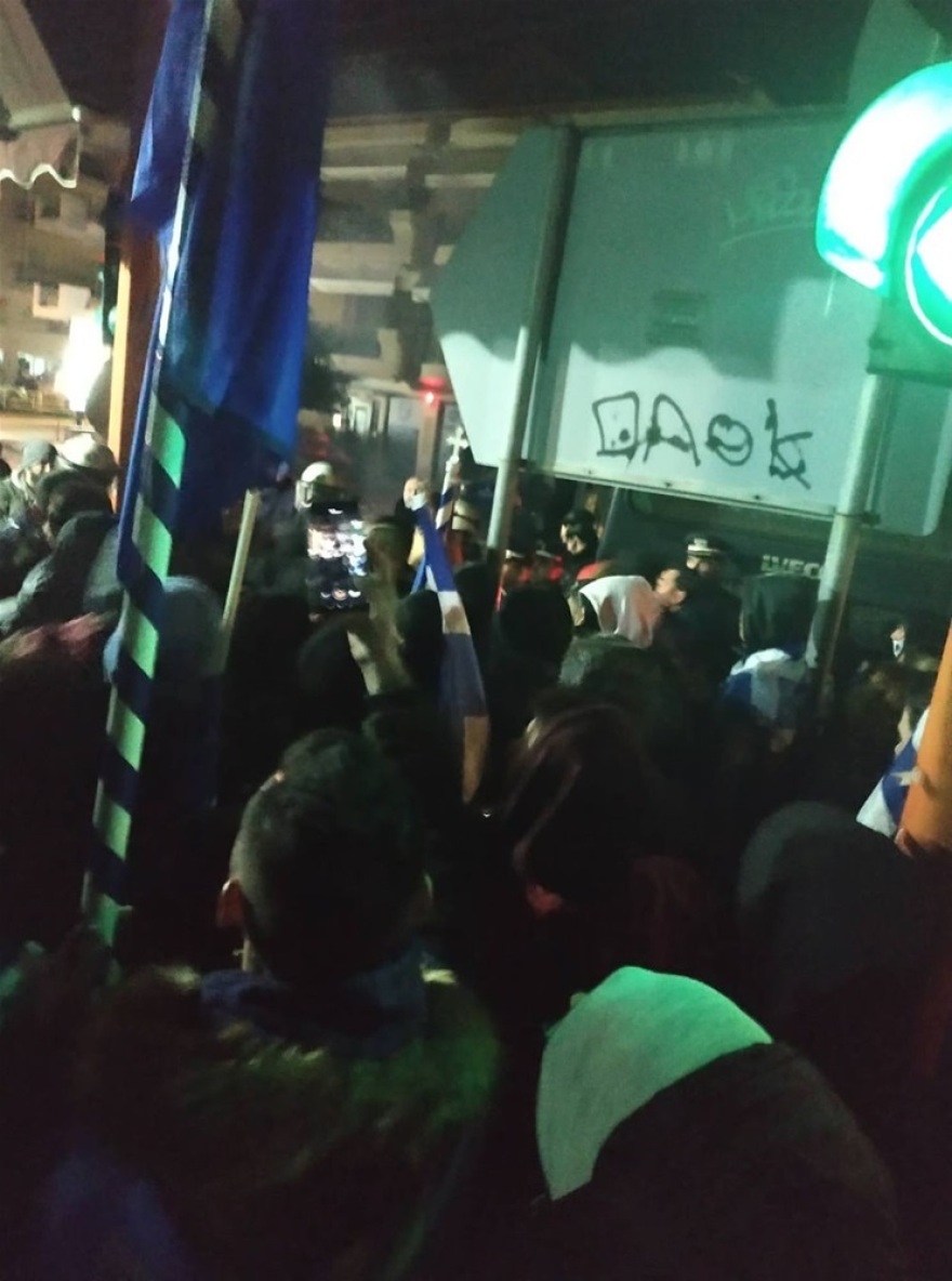 Πολίτες «πολιόρκησαν» τα σπίτια των βουλευτών του ΣΥΡΙΖΑ Καραγιαννίδη και Σκούφα