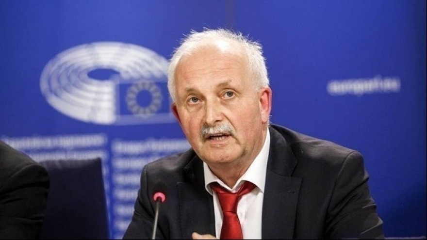 Ευρωπαϊκό Κοινοβούλιο: Σοσιαλδημοκράτες, Πράσινοι και Αριστερά στηρίζουν Τσίπρα και Ζάεφ για το Νόμπελ Ειρήνης