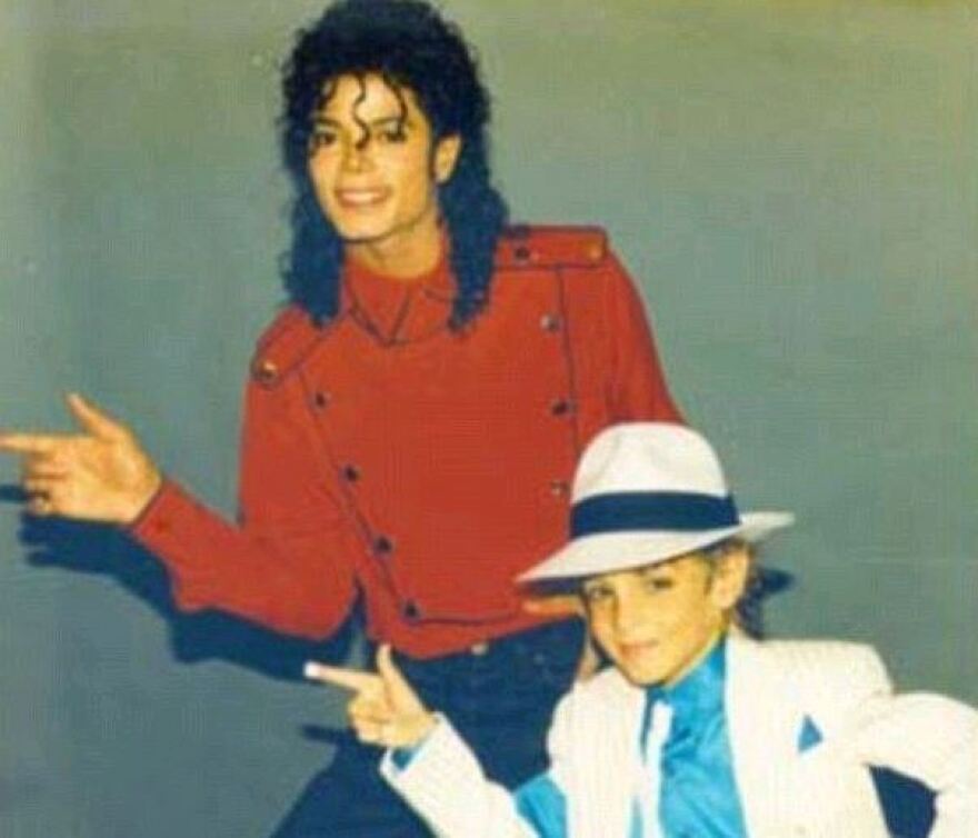 Neverland: Σάλος από το ντοκιμαντέρ για τους βιασμούς παιδιών από τον Michael Jackson