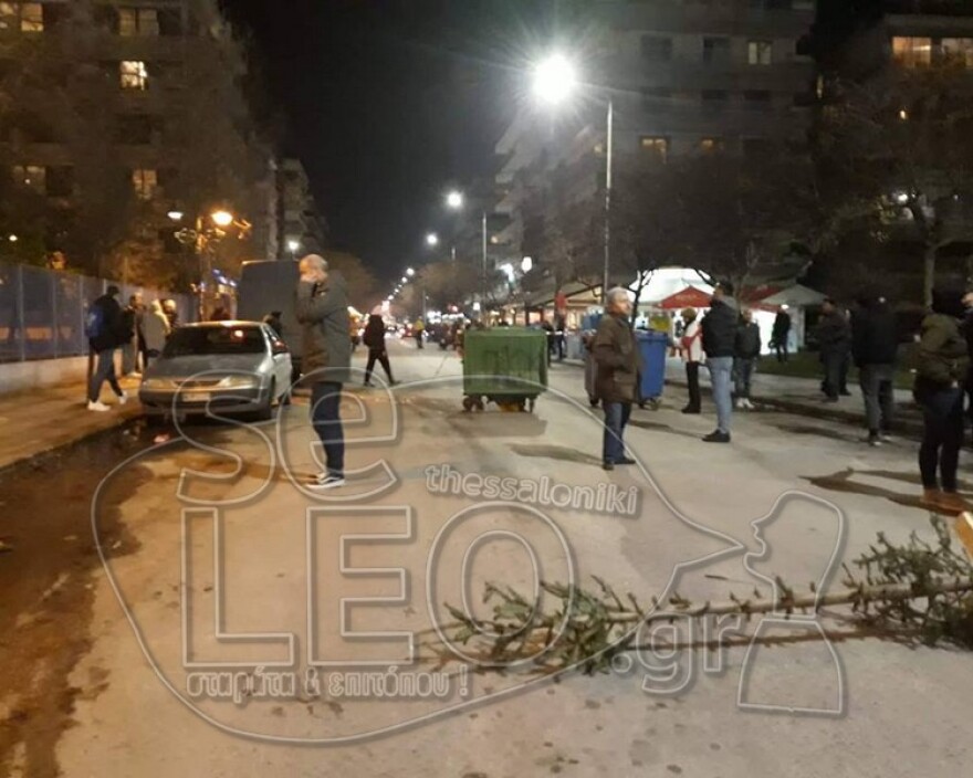 Θεσσαλονίκη: Νέα επεισόδια και διαμαρτυρίες για Παυλόπουλο, Νοτοπούλου και Φάμελλο