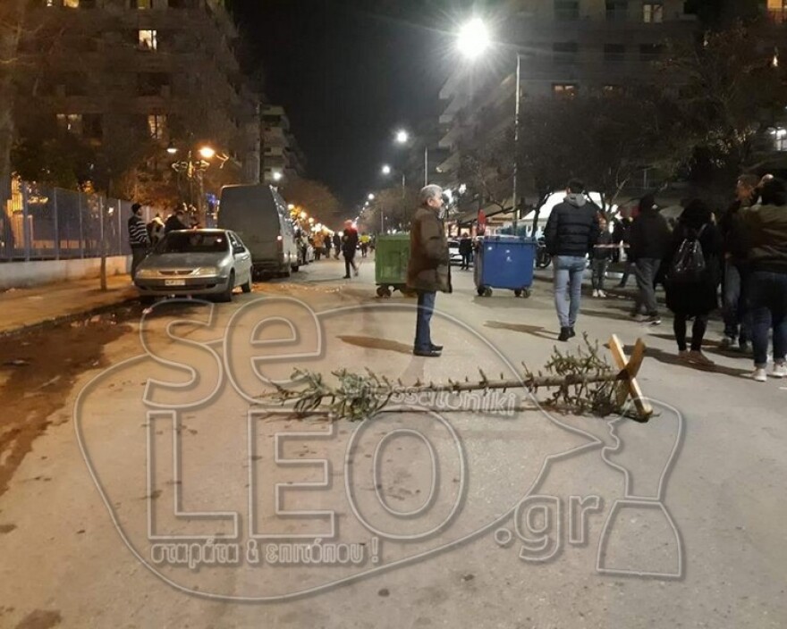 Θεσσαλονίκη: Νέα επεισόδια και διαμαρτυρίες για Παυλόπουλο, Νοτοπούλου και Φάμελλο