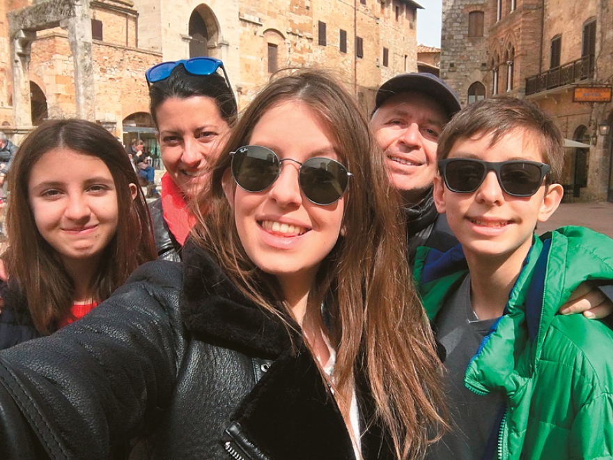 Το «μυθιστόρημα» της ζωής του Θέμου Αναστασιάδη